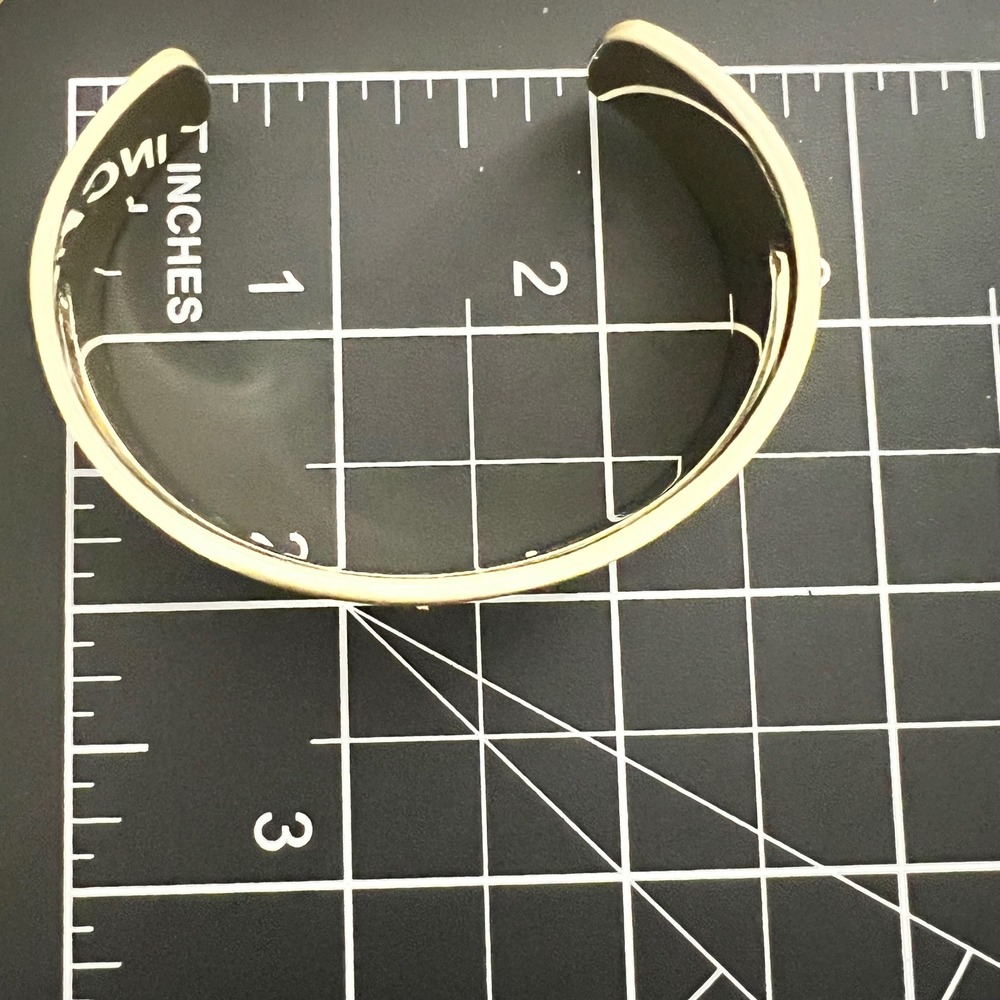 Jen Atkin x Chloe + Isabel Matte Gold Split Cuff Bracelet 6.5 Minimalist Y2K - Picture 6 of 6